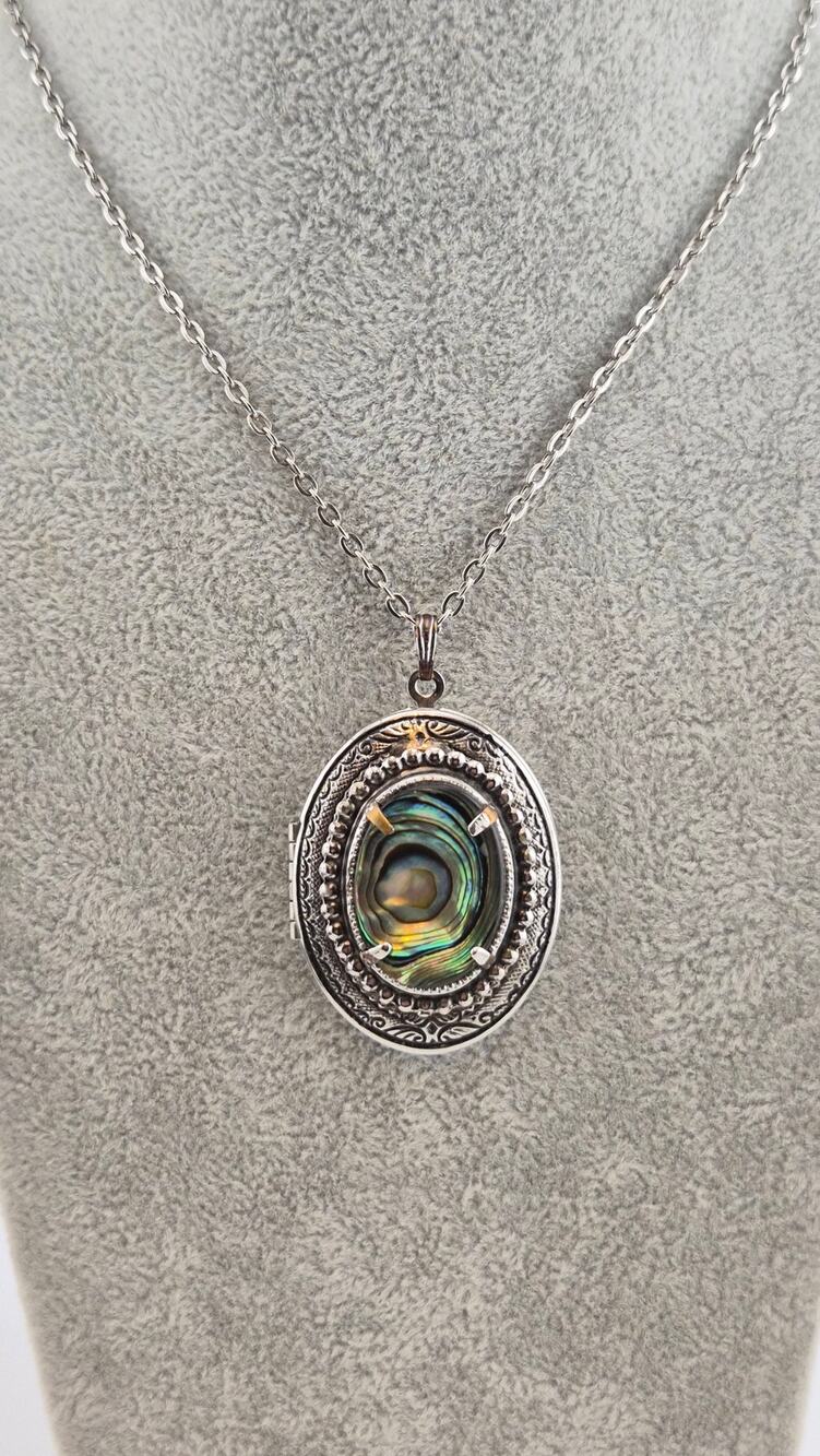 Vintage Abalone Shell Locket Necklace Silver Tone Oval Pendant